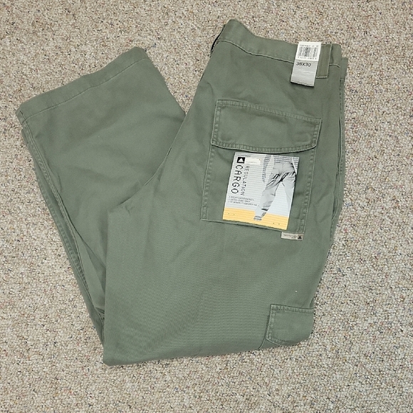 Silvertab Levi's khakis Green Cargo Pants sz 38 x 30 vintage 2001 new with tags - Picture 1 of 7